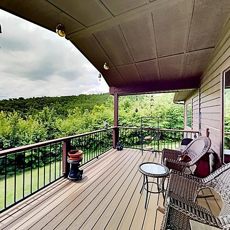 Majestic Leconte Villa Гетлинбург Екстериор снимка